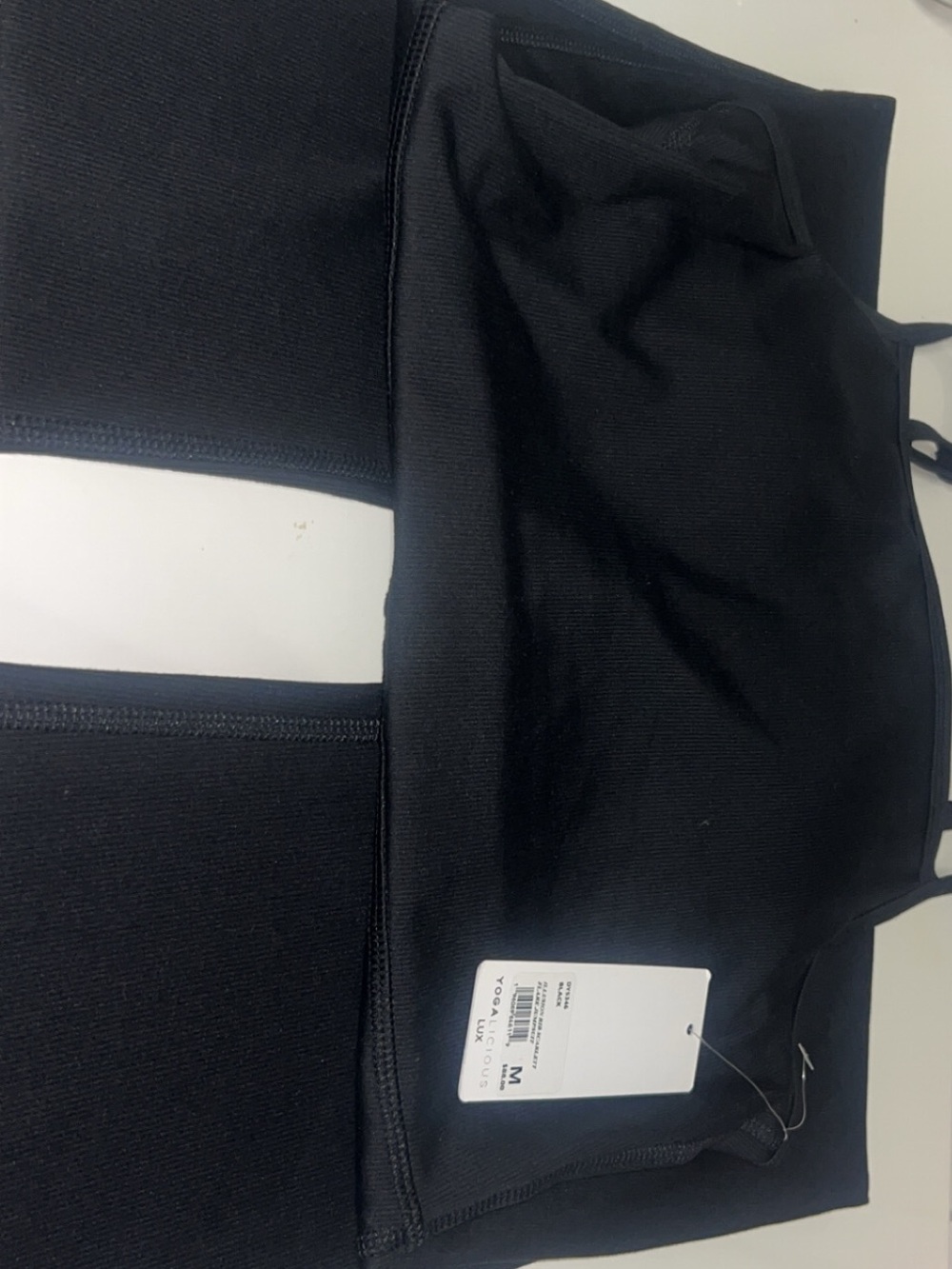 Yogalicious Lux Scarlett Flare Jumpsuit w/ Built-In Bra Black M NWT - Picture 8 of 8